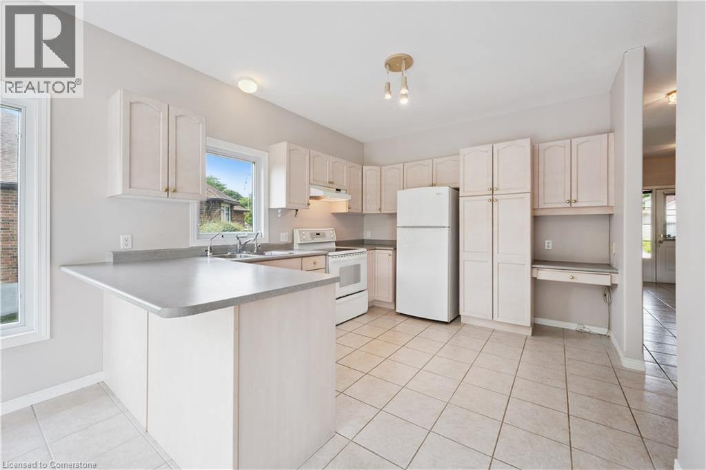 127 Chandos Drive, Kitchener, Ontario  N2A 3Z5 - Photo 12 - 40753101
