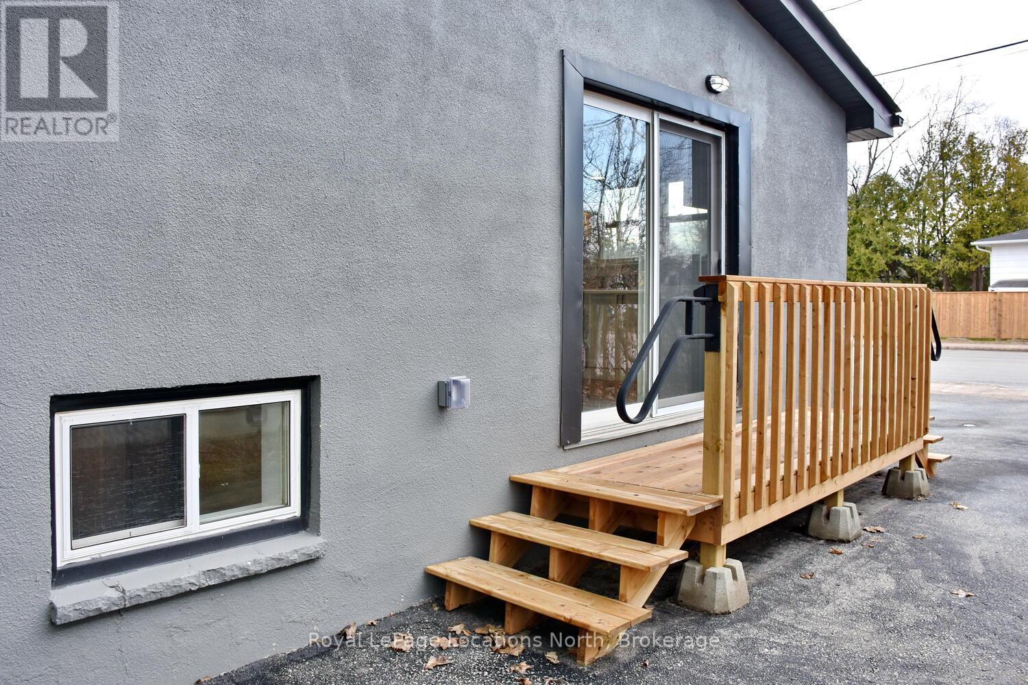 85 Huron Street Nw, Collingwood, Ontario  L9Y 1C7 - Photo 3 - S12326805