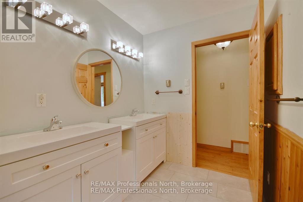 20 Coulter Lane, Bracebridge, Ontario  P1P 1R1 - Photo 38 - X12326716