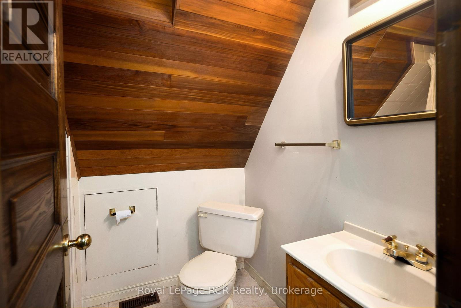 249 10th Street W, Owen Sound, Ontario  N4K 3R2 - Photo 7 - X12326824