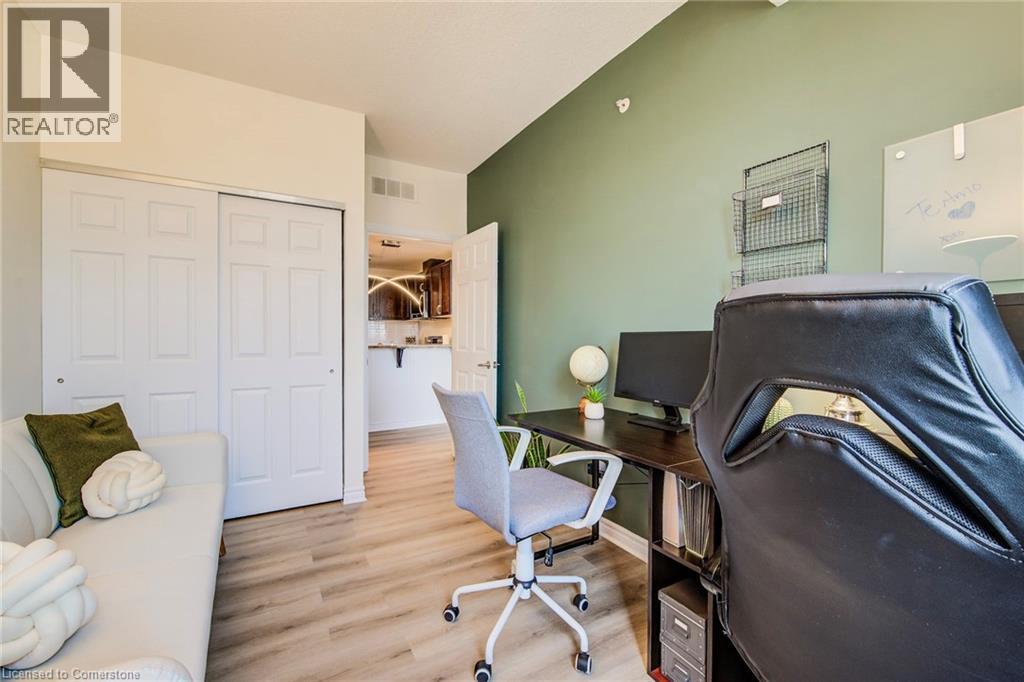 2 Colonial Drive Unit# 401, Guelph, Ontario  N1L 0K8 - Photo 17 - 40757006