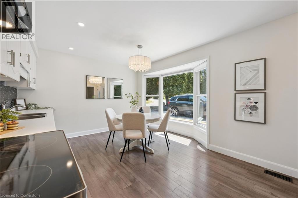 113 Matthew Street, Kitchener, Ontario  N2B 3J9 - Photo 4 - 40757458