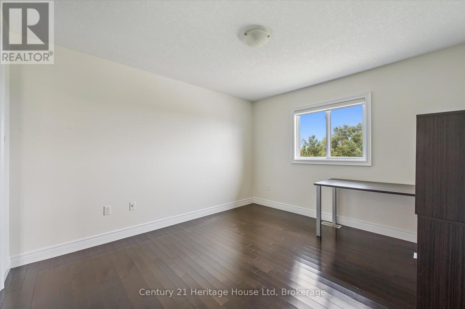76 Zaduk Place, Guelph, Ontario  N1G 0C4 - Photo 18 - X12327117