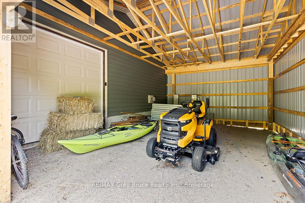 6 Beechwood Drive, South Bruce Peninsula, Ontario  N0H 2T0 - Photo 16 - X12327309