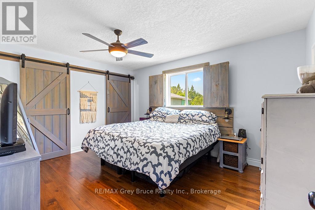 6 Beechwood Drive, South Bruce Peninsula, Ontario  N0H 2T0 - Photo 27 - X12327309