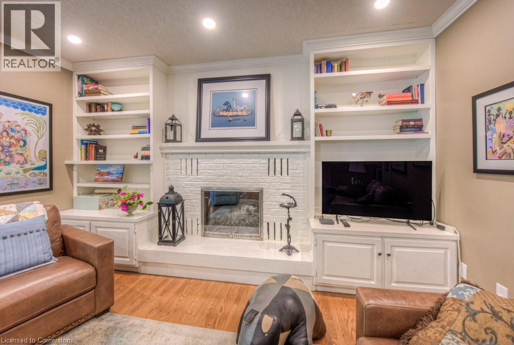 377 Westridge Drive, Waterloo, Ontario  N2L 5Y1 - Photo 14 - 40757791