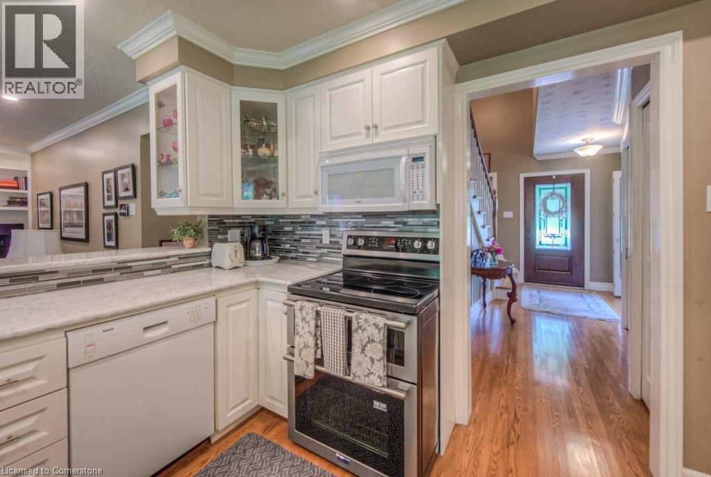 377 Westridge Drive, Waterloo, Ontario  N2L 5Y1 - Photo 9 - 40757791