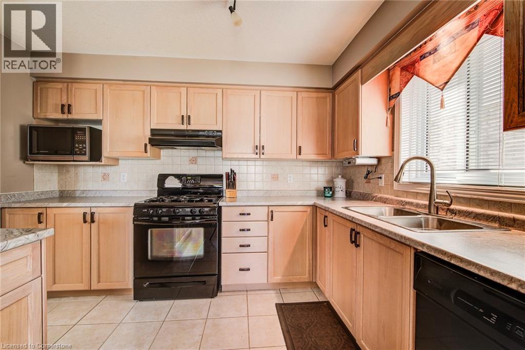 272 Gatehouse Drive, Cambridge, Ontario  N1P 1E6 - Photo 11 - 40757755