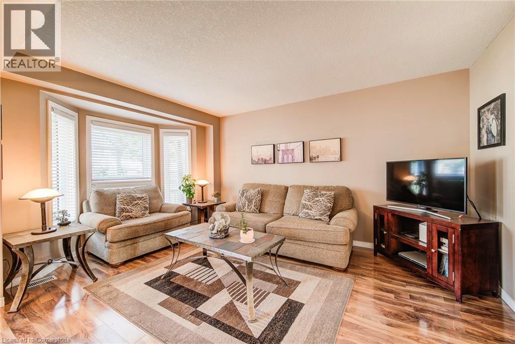272 Gatehouse Drive, Cambridge, Ontario  N1P 1E6 - Photo 6 - 40757755