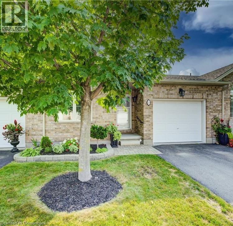35 Green Gate Boulevard Unit# 28, Cambridge, Ontario  N1T 0A3 - Photo 2 - 40757053
