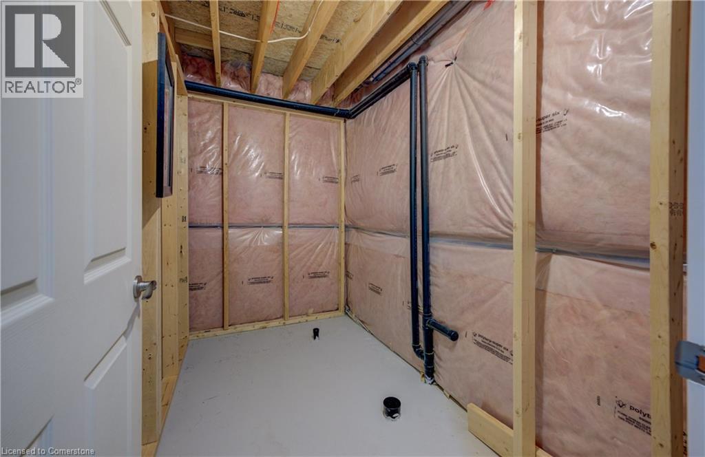 35 Green Gate Boulevard Unit# 28, Cambridge, Ontario  N1T 0A3 - Photo 30 - 40757053