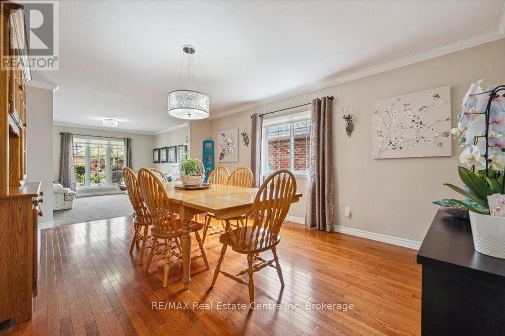 758 Willow Road, Guelph, Ontario  N1K 1Z2 - Photo 14 - X12327346