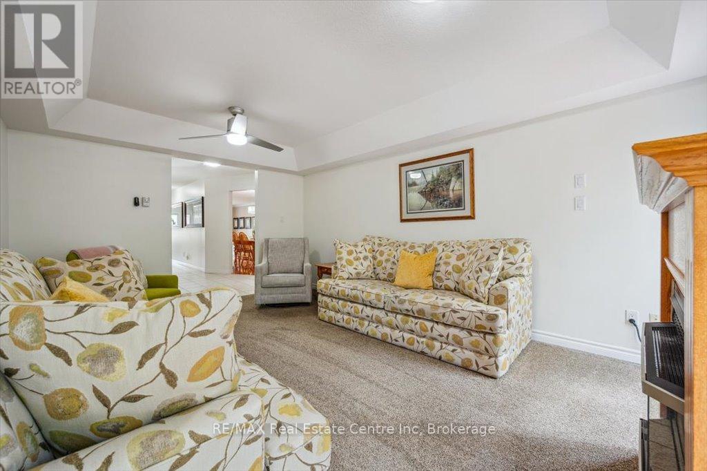 758 Willow Road, Guelph, Ontario  N1K 1Z2 - Photo 16 - X12327346