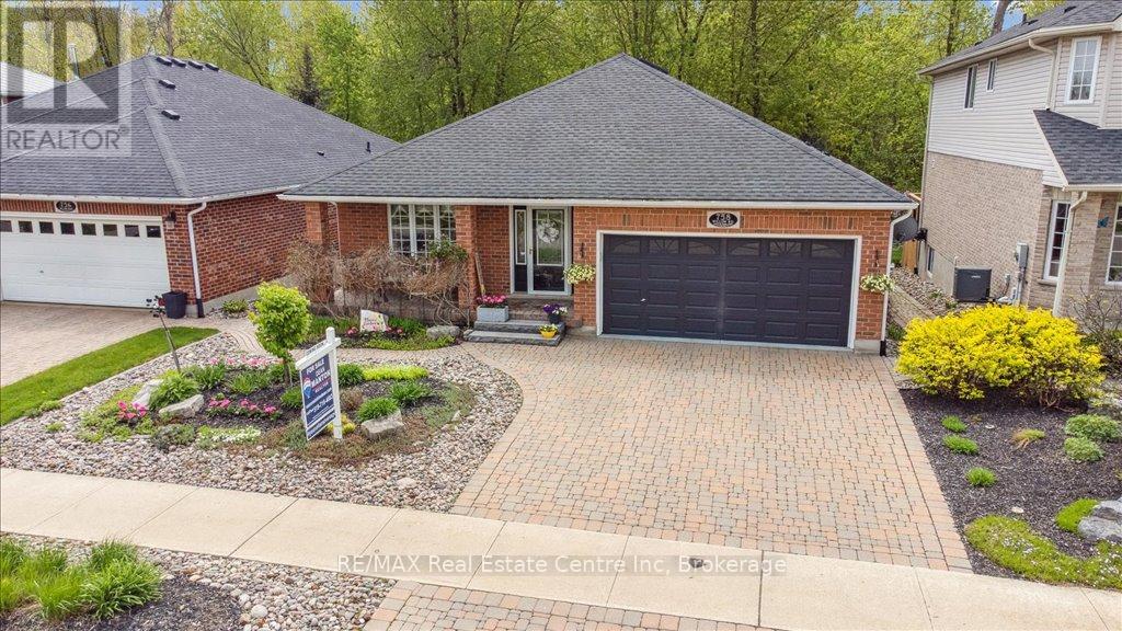 758 Willow Road, Guelph, Ontario  N1K 1Z2 - Photo 2 - X12327346
