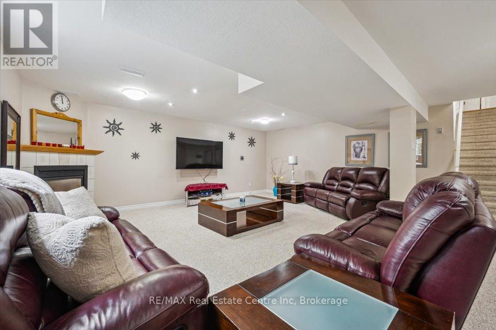 758 Willow Road, Guelph, Ontario  N1K 1Z2 - Photo 30 - X12327346