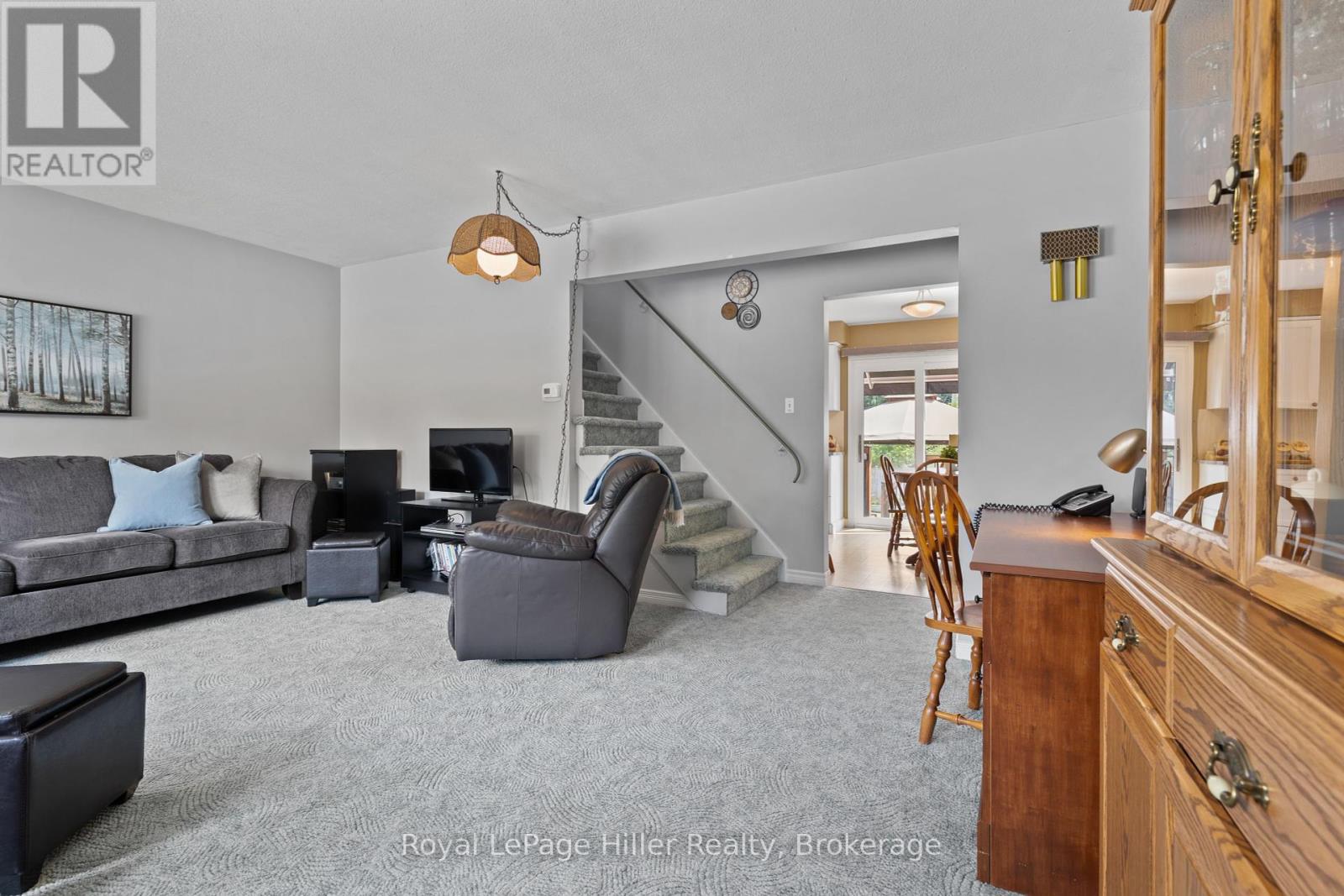 47 Kemp Crescent, Stratford, Ontario  N5A 5C2 - Photo 8 - X12327496