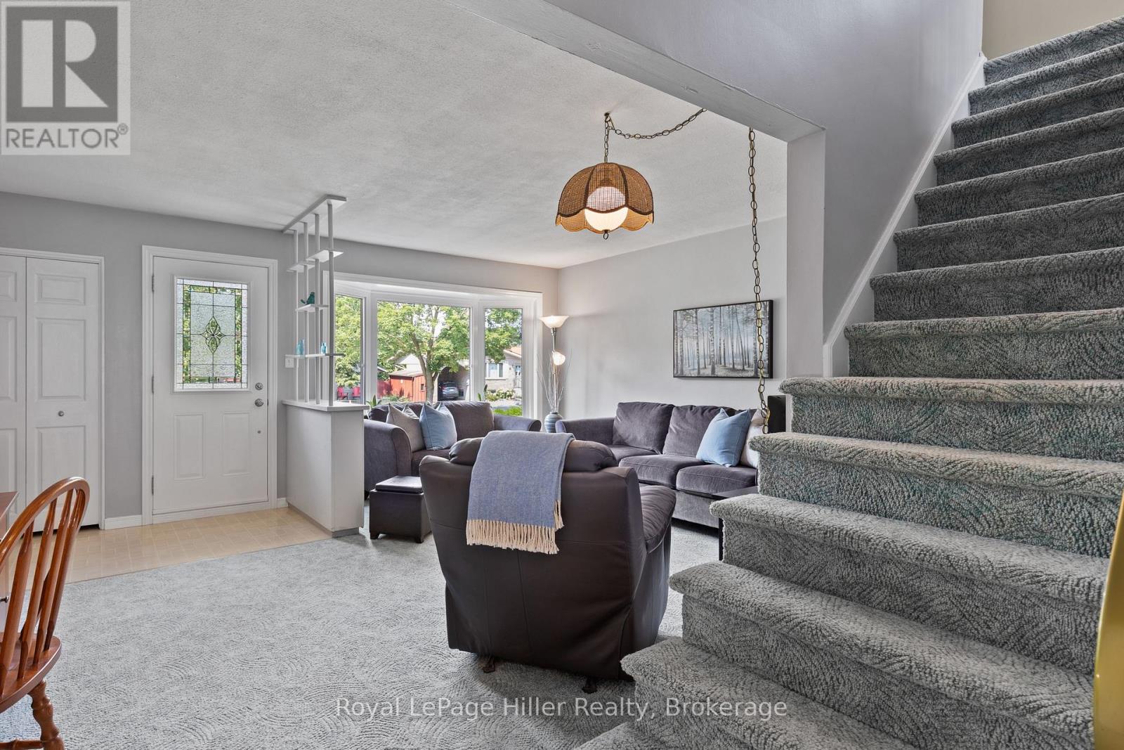 47 Kemp Crescent, Stratford, Ontario  N5A 5C2 - Photo 9 - X12327496