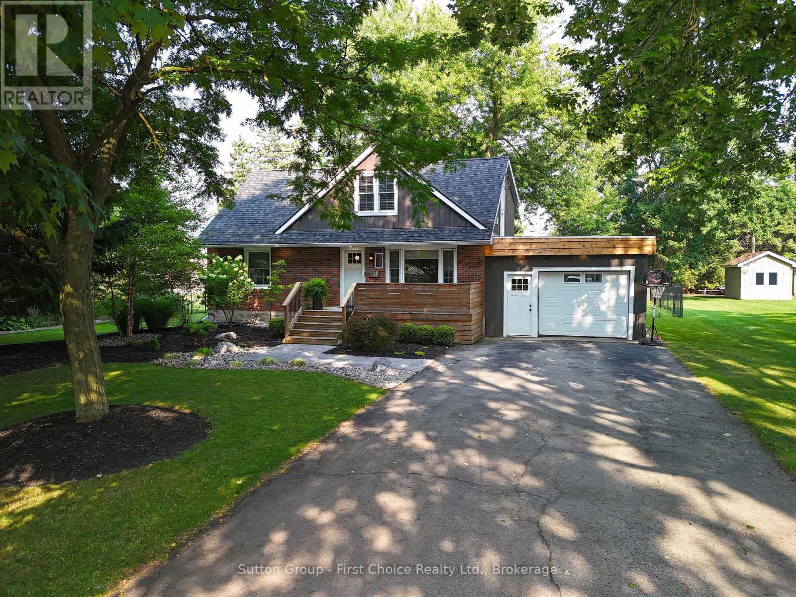 106 MATILDA STREET, Stratford, Ontario