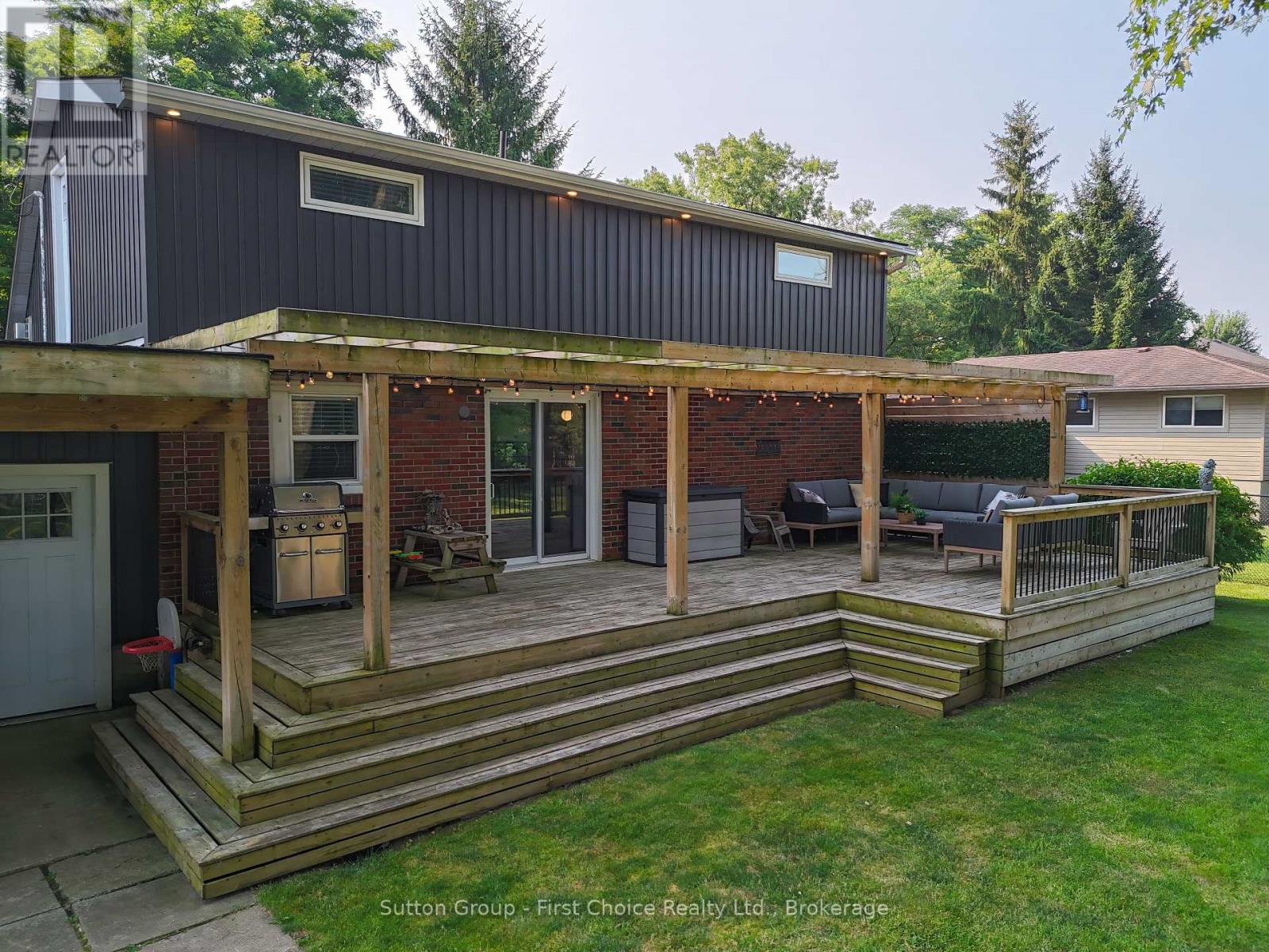 106 Matilda Street, Stratford, Ontario  N5A 6S1 - Photo 35 - X12327573