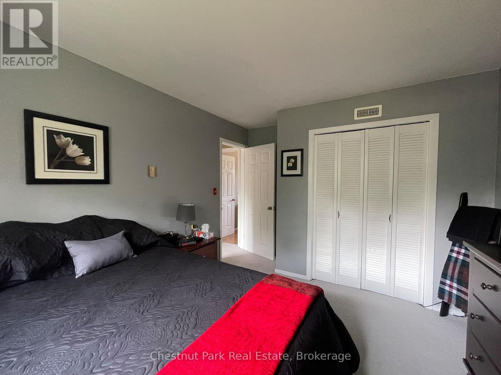 319 Gould Street, South Bruce Peninsula, Ontario  N0H 2T0 - Photo 14 - X12327574