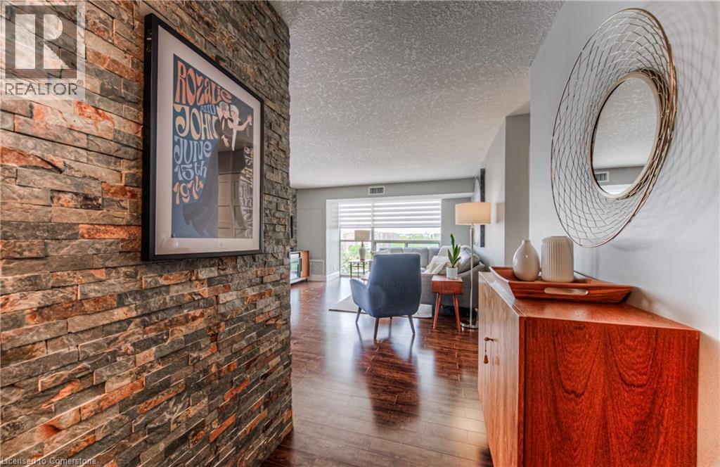 55 Blue Springs Drive Unit# 811, Waterloo, Ontario  N2J 4T3 - Photo 7 - 40743812
