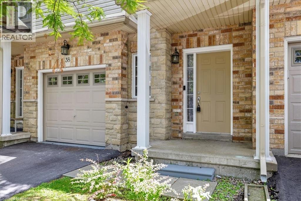 60 Cloverleaf Drive Unit# 38, Ancaster, Ontario  L9K 1S8 - Photo 3 - 40757748