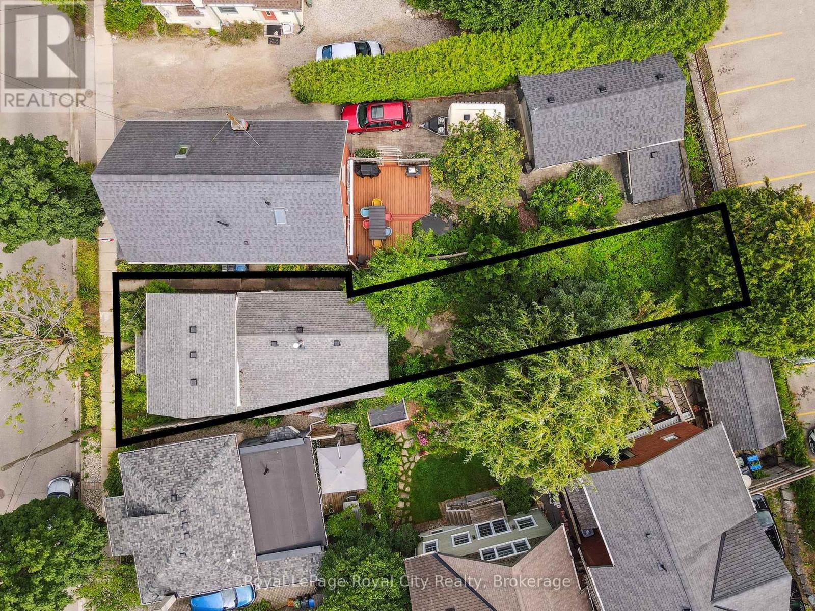 201 ARTHUR STREET N, Guelph, Ontario