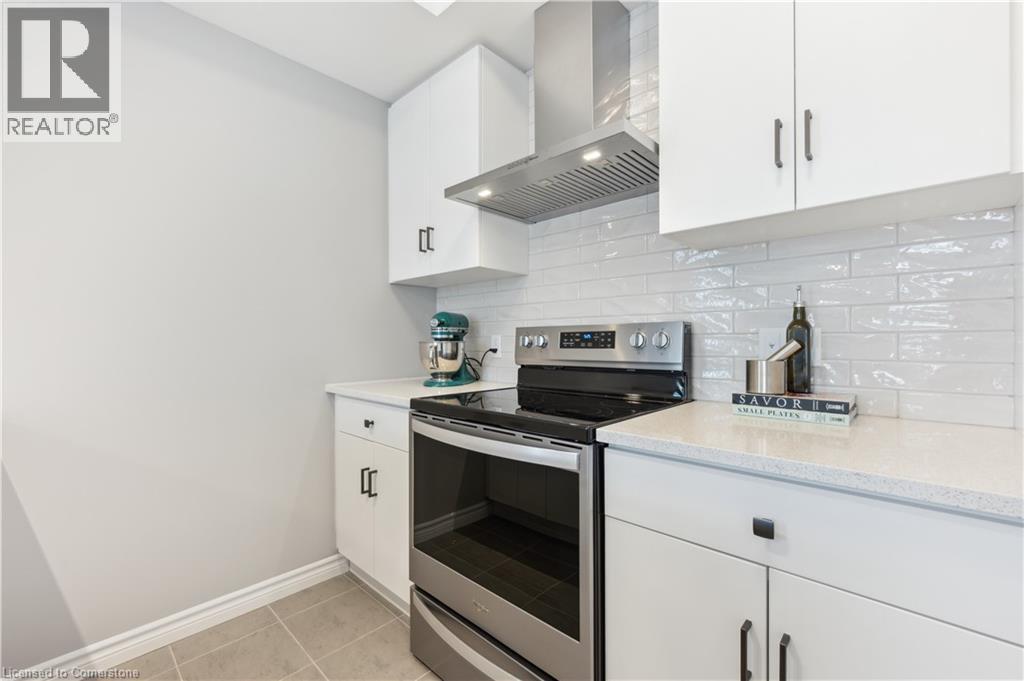 120 Lomond Lane, Kitchener, Ontario  N2R 0T6 - Photo 8 - 40757860