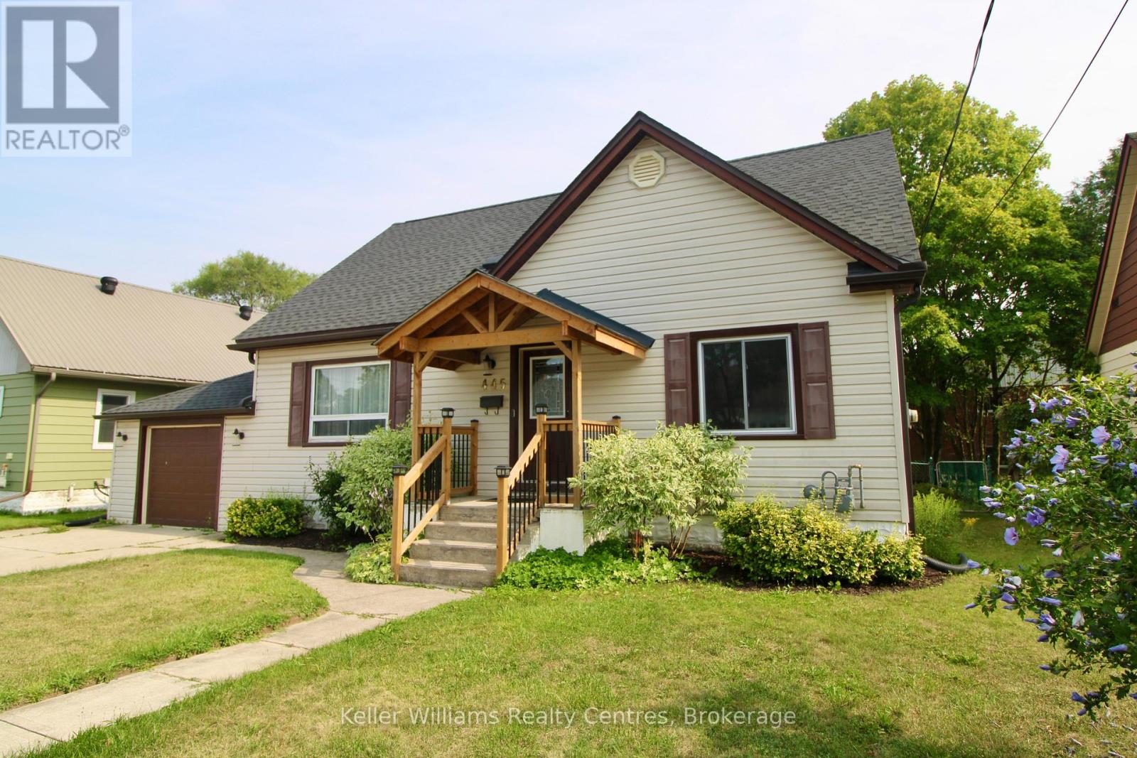 445 13th Street, Hanover, Ontario  N4N 1Y2 - Photo 2 - X12328059
