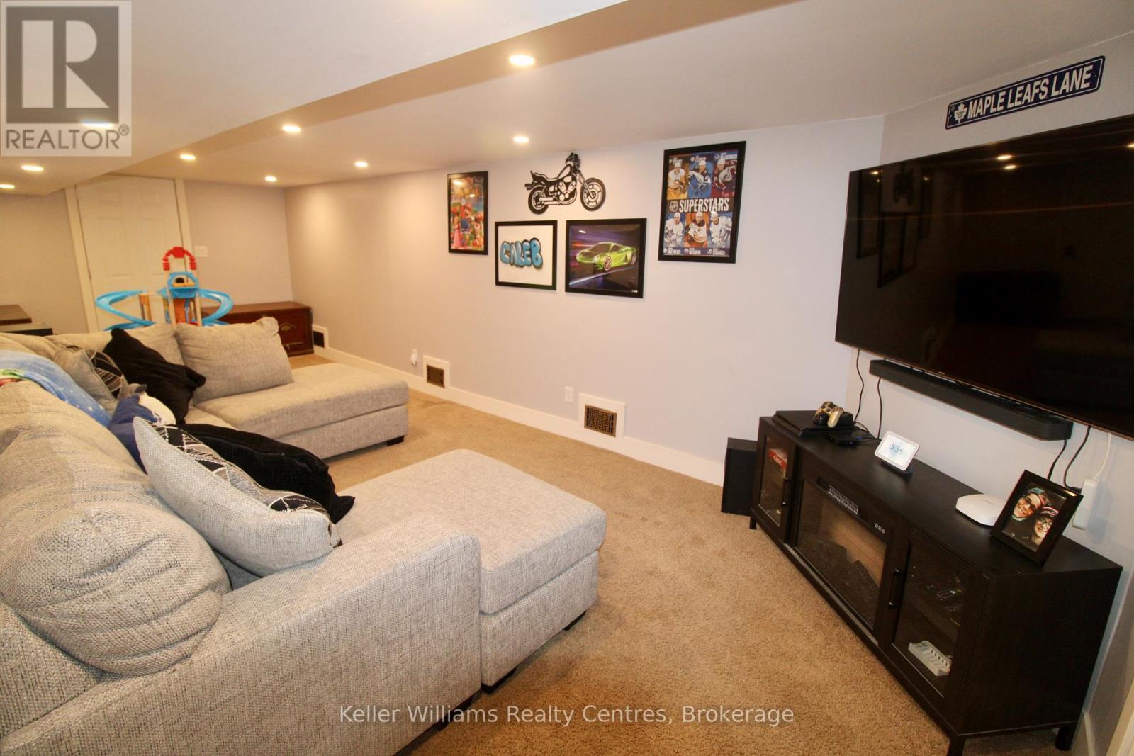 445 13th Street, Hanover, Ontario  N4N 1Y2 - Photo 28 - X12328059