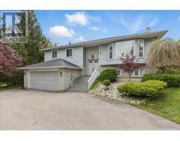 11 BROCK ROAD S, Puslinch, Ontario