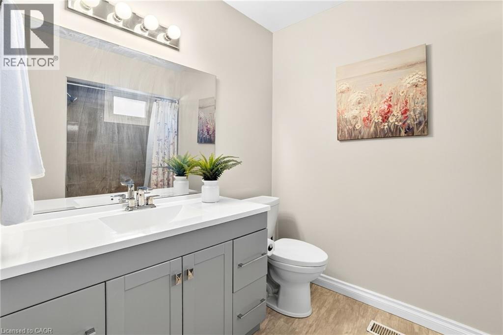 198 San Pedro Drive, Hamilton, Ontario  L9C 2E1 - Photo 22 - 40757936