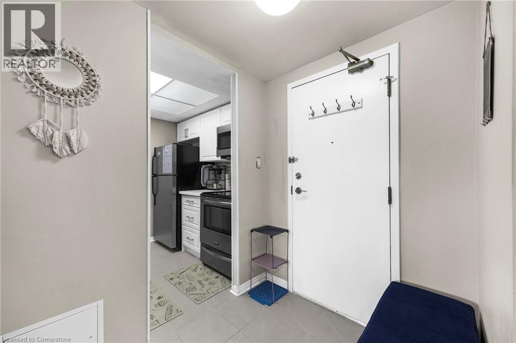 8351 Mclaughlin Road S Unit# 403, Brampton, Ontario  L6Y 4H8 - Photo 7 - 40757538