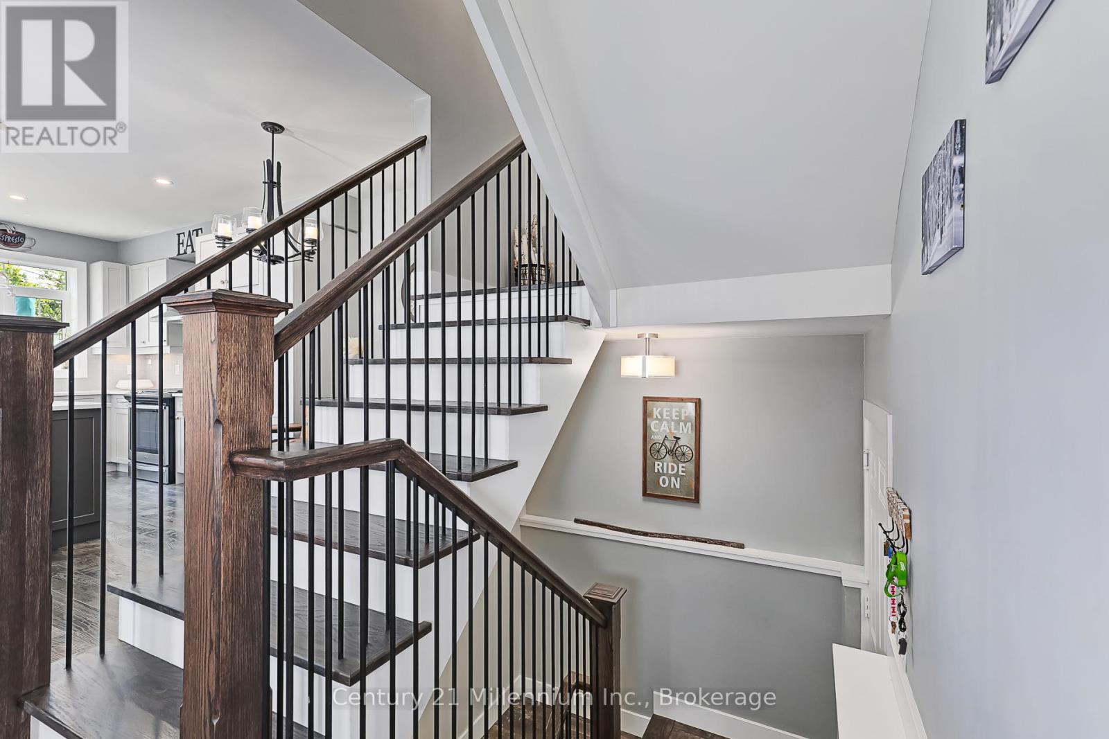 238 Courtland Street, Blue Mountains, Ontario  L9Y 4E2 - Photo 25 - X12328402