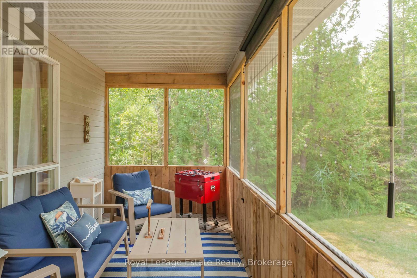 503 Bruce Avenue, South Bruce Peninsula, Ontario  N0H 2G0 - Photo 10 - X12328418