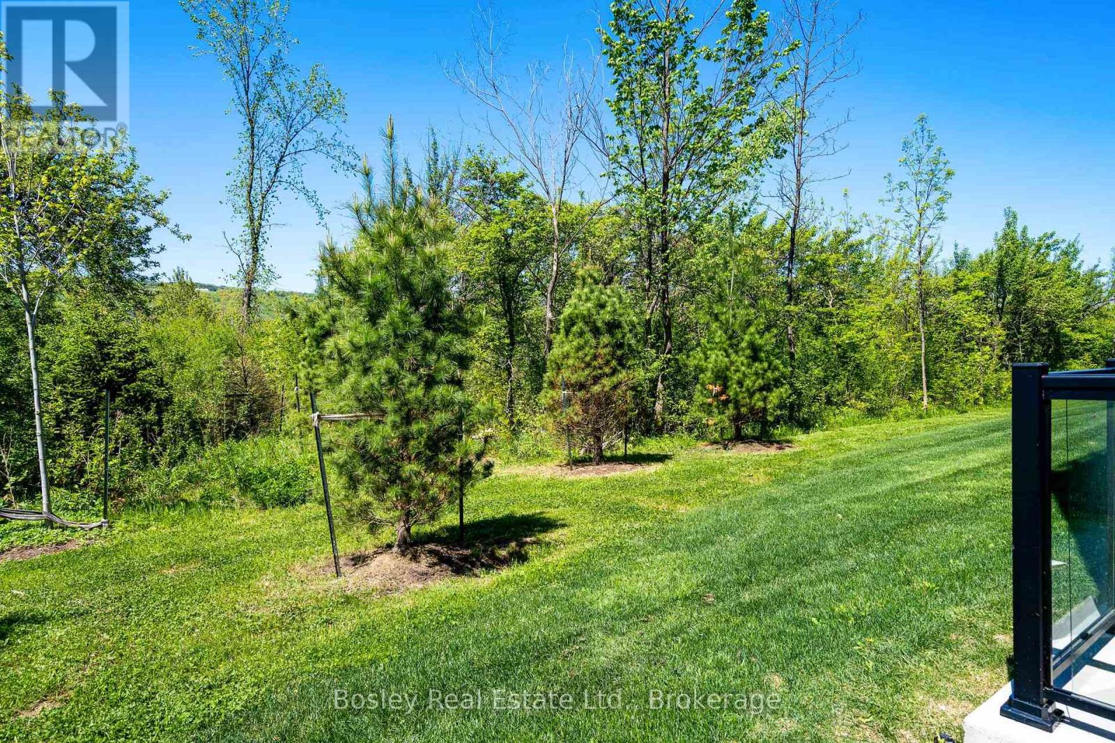 101 - 18 Beckwith Lane, Blue Mountains, Ontario  L9Y 2X5 - Photo 43 - X12328454