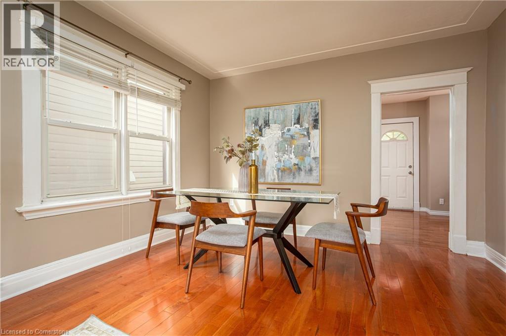 209 Weir Street N, Hamilton, Ontario  L8H 5G2 - Photo 9 - 40757874