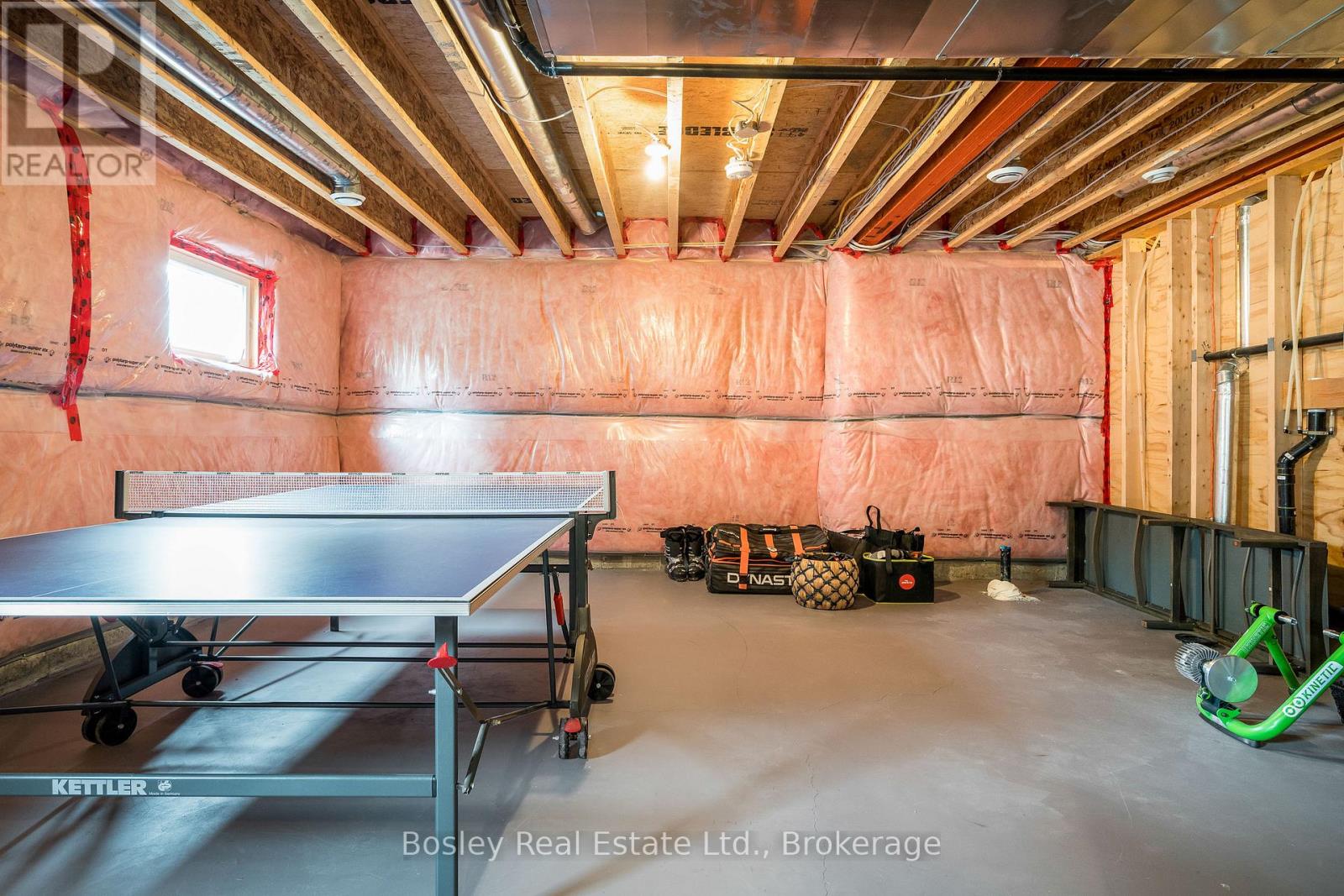 146 Snow Apple Crescent, Blue Mountains, Ontario  L9Y 0Y1 - Photo 33 - X12328554
