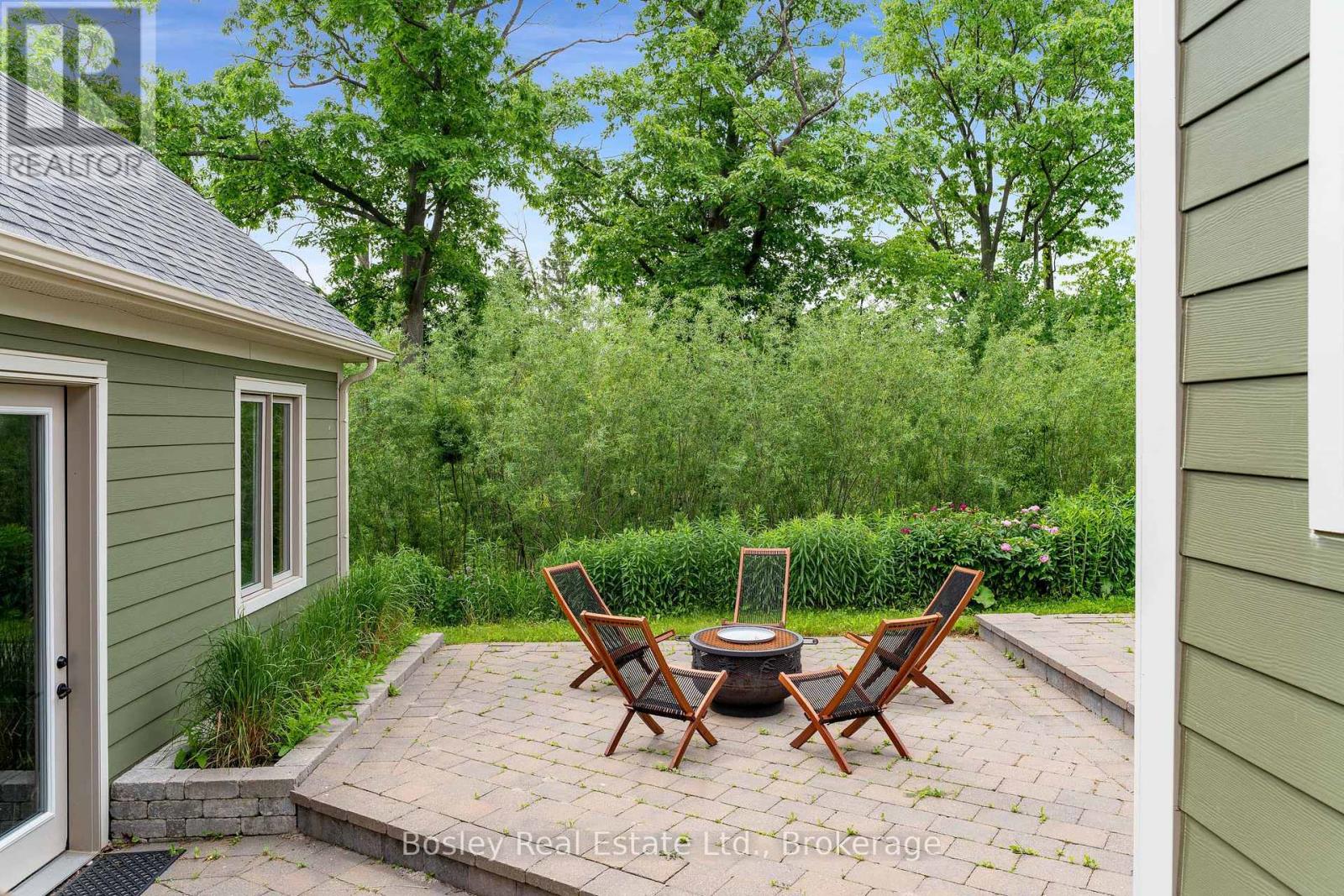 146 Snow Apple Crescent, Blue Mountains, Ontario  L9Y 0Y1 - Photo 40 - X12328554