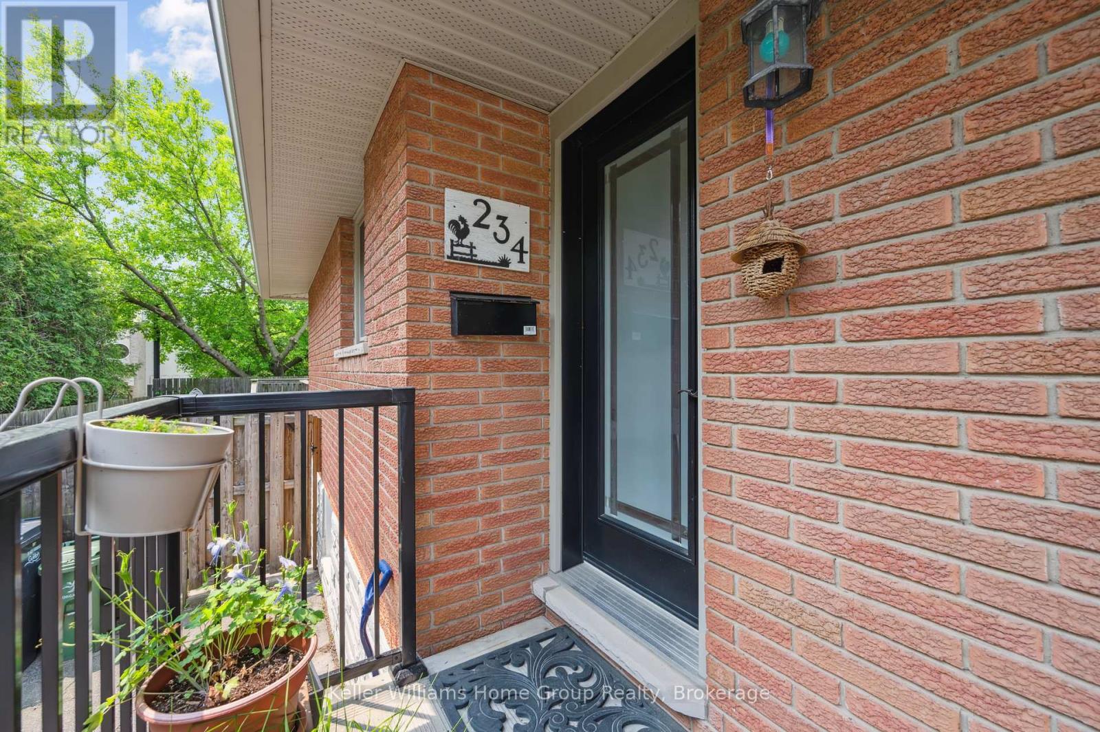 234 Delhi Street, Guelph, Ontario  N1E 4K2 - Photo 4 - X12328586