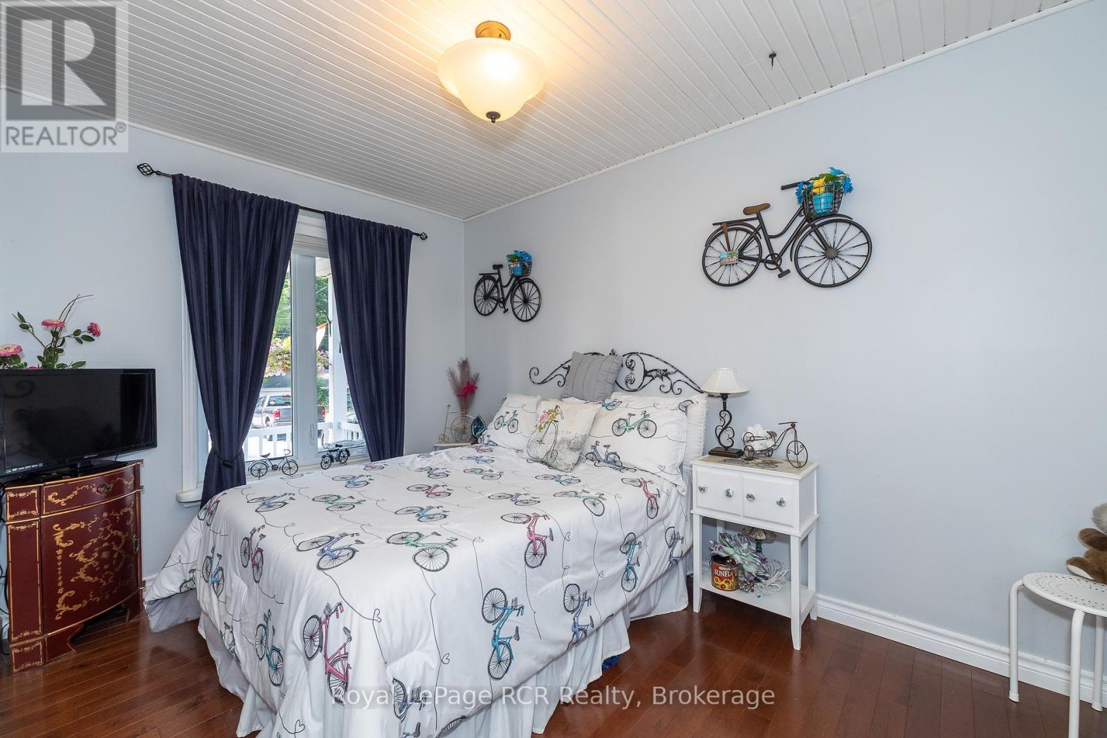 113 Glenwood Place, West Grey, Ontario  N0C 1H0 - Photo 22 - X12328636