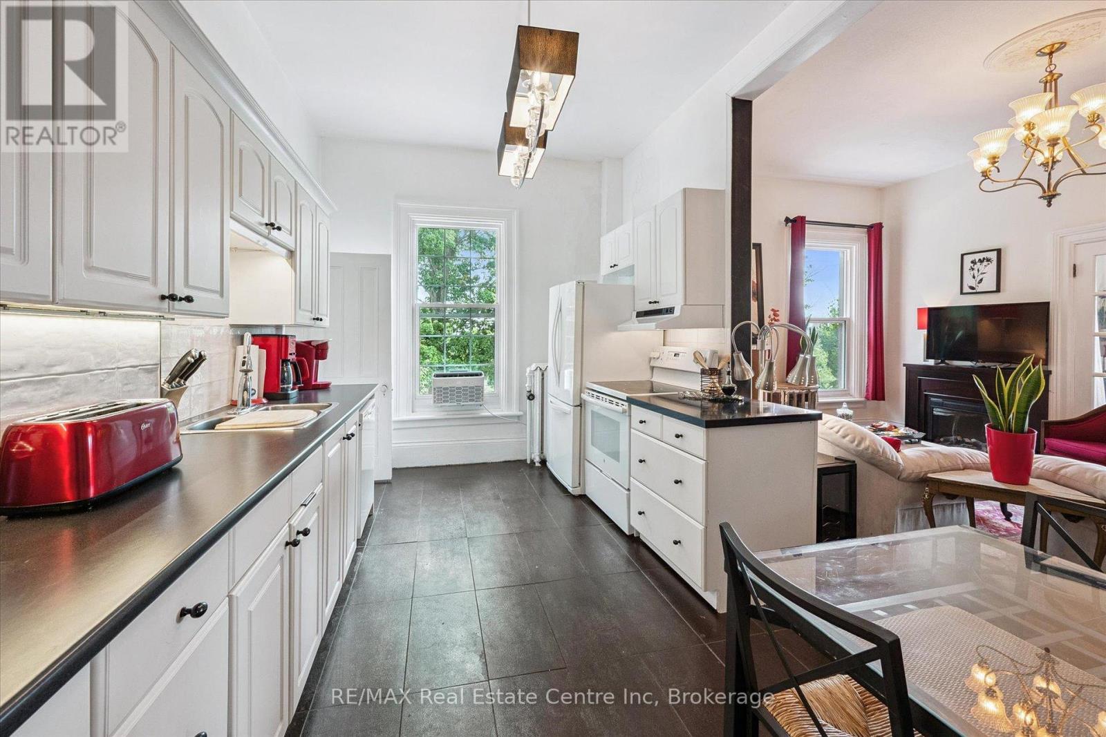 83 King Street, Guelph, Ontario  N1E 4P5 - Photo 30 - X12328667