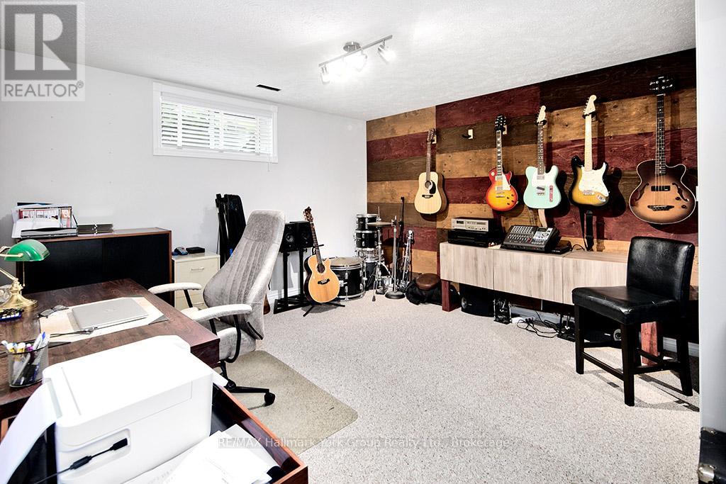 450 Ridge Road, Meaford, Ontario  N4L 1L9 - Photo 39 - X12328694