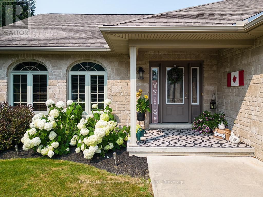 450 Ridge Road, Meaford, Ontario  N4L 1L9 - Photo 8 - X12328694