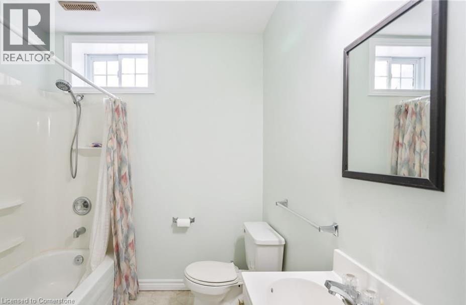 18 Greenlaw Place, St. Catharines, Ontario  L2R 4S6 - Photo 23 - 40758045