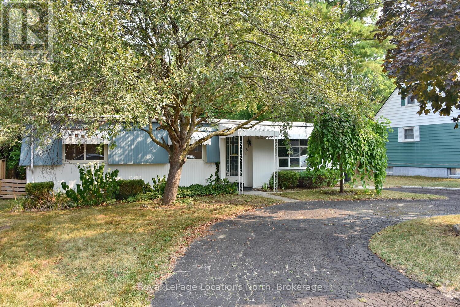 15 Fair Street, Collingwood, Ontario  L9Y 2H6 - Photo 1 - S12328745