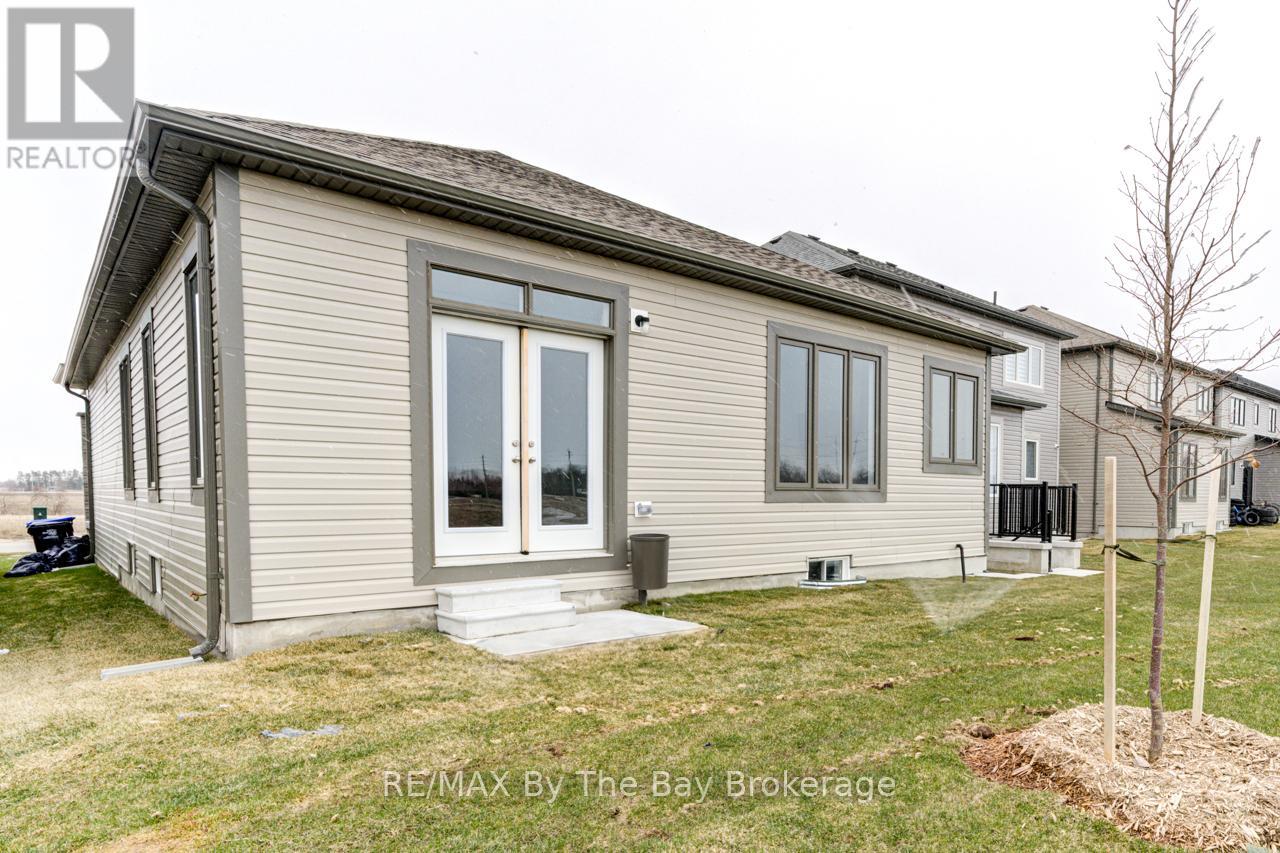 15 Union Boulevard, Wasaga Beach, Ontario  L9Z 0M6 - Photo 41 - S12328918