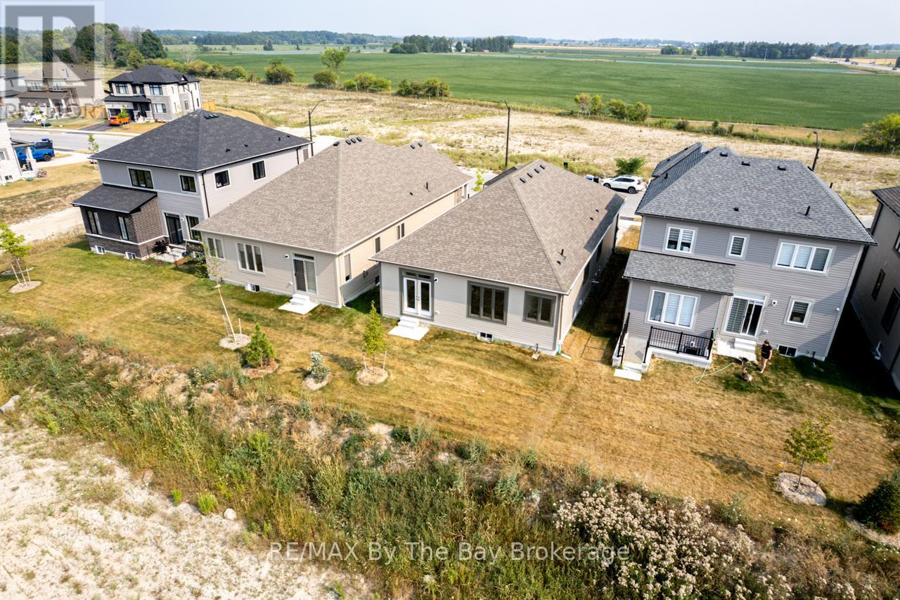 15 Union Boulevard, Wasaga Beach, Ontario  L9Z 0M6 - Photo 48 - S12328918