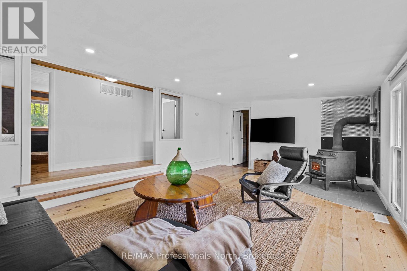 1009 Summerville Road, Highlands East, Ontario  K0M 1R0 - Photo 15 - X12328991