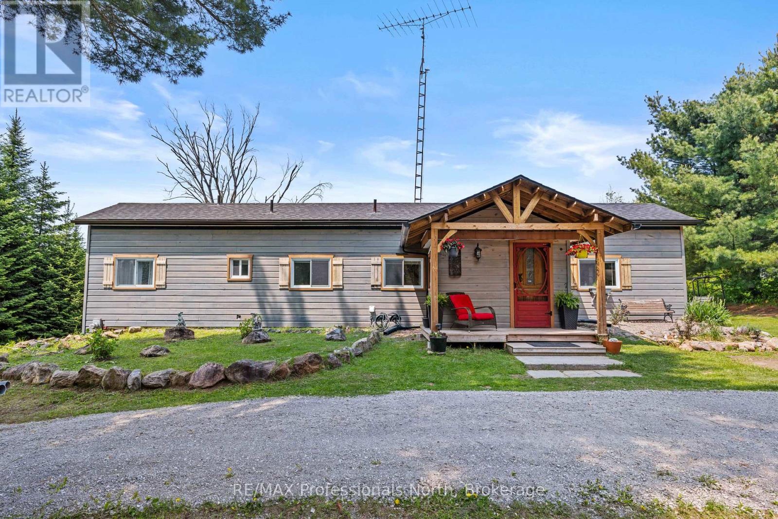 1009 Summerville Road, Highlands East, Ontario  K0M 1R0 - Photo 2 - X12328991
